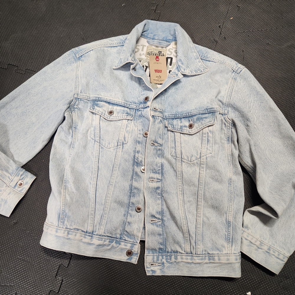 Levi's Silver Tab Trucker Jacket Medium NWT